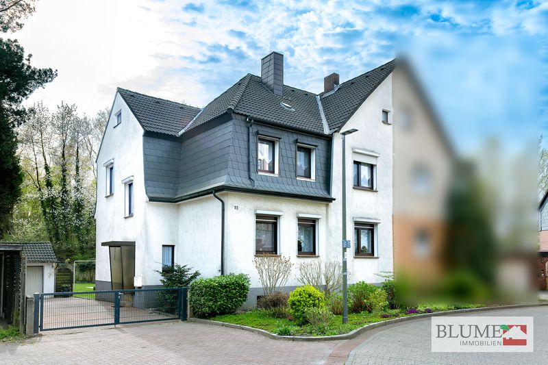 Perfekt auch für die größere Familie: Doppelhaushälfte mit großem Garten und Garage!